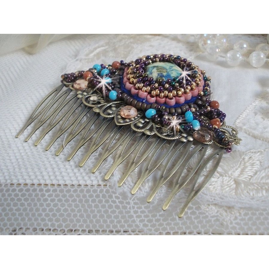 Bonjour Paris Hair Comb embroidered with a resin cabochon, gemstones (Gold Stone or Sun Stone), round beads and seed beads