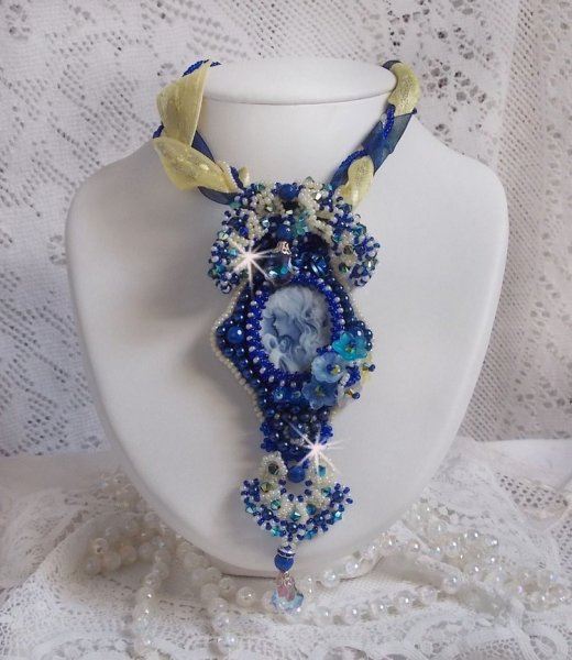 Haute-Couture Blue Palace pendant necklace with colored seed beads and Swarovski crystals