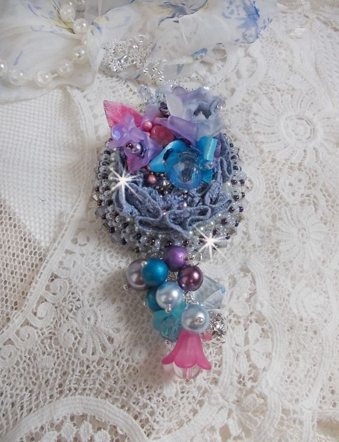 Mademoiselle Bluse Haute-Couture pendant embroidered with Swarovski crystals, resin flowers, pearly beads, seed beads and a 925 silver chain