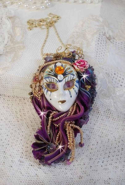 La Passionn&eacute;e de Venise pendant embroidered with a Shibori silk ribbon, semi-precious Sugilite beads, crystals and various pearls