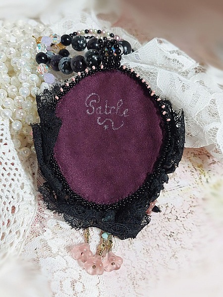 Pendant necklace Marquise embroidered with pearly pearls, a beautiful lace, a sumptuous jewel 