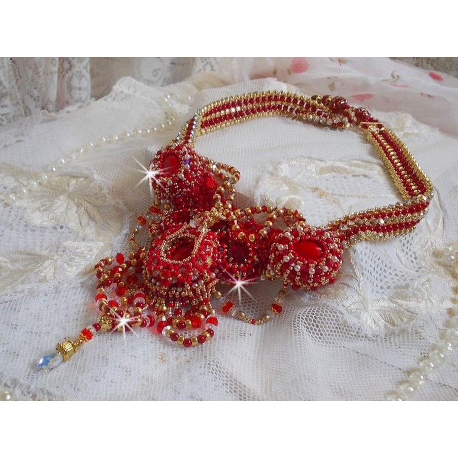 Ruby necklace embroidered with red agate and semi-precious coral beads Haute-Couture style