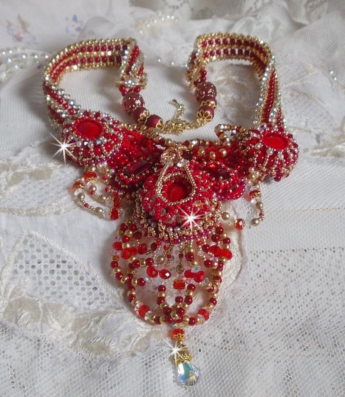 Ruby necklace embroidered with red agate and semi-precious coral beads Haute-Couture style