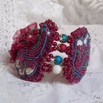 Bracelet Enchantment of Autumn embroidered with Swarovski crystals, round pearly resin beads, lace and seed beads