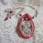 Drigon Red necklace embroidered with red Swarovski crystals, silver seed beads, rhinestones, clasps and 925/1000 silver chains