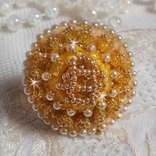 Buttercup ring embroidered with a Swarovski crystal and yellow DMC cotton