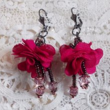 BO Belle Hélène created with a fuchsia fabric flower, faceted Antique Crystal Bronze and seed beads