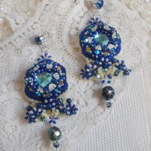 BO Blue Palace Haute-Couture embroidered with Swarovski crystals, pearly pearls, filigree prints and silver 925/1000 cabochon holders