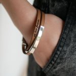 Metal bracelet bar in leather double turn 