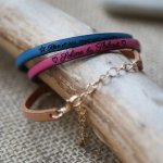 Leather bracelet woman to personalize by engraving with gold chain