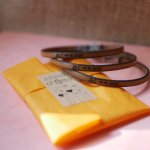 Set of 20 leather bracelets even engraved for Save the date or wedding guest gifts