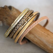 Stackable leather bracelets set, customizable in gold and metallic tones