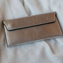 Silver grey leather wallet to personalize