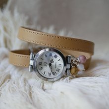 Watch with double camel leather strap and pearls