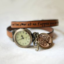 Engraved wood cabochon watch with double leather strap bronze dial