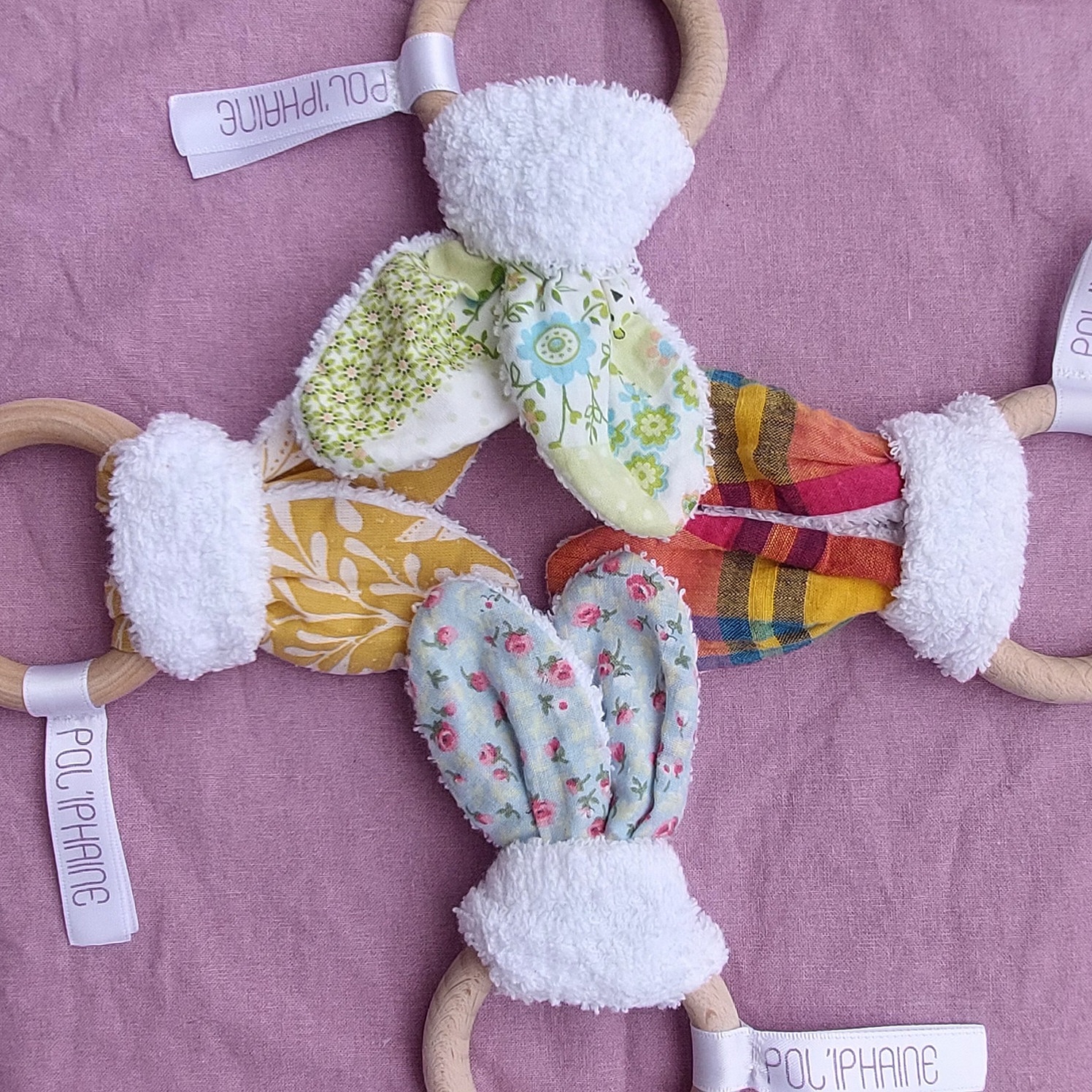 D&eacute;coration oreilles de lapin pour chambre de b&eacute;b&eacute; Bleu clair fleuri