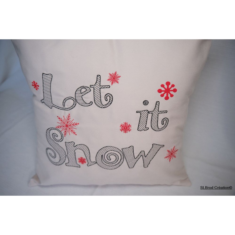 Let it snow cushion cover