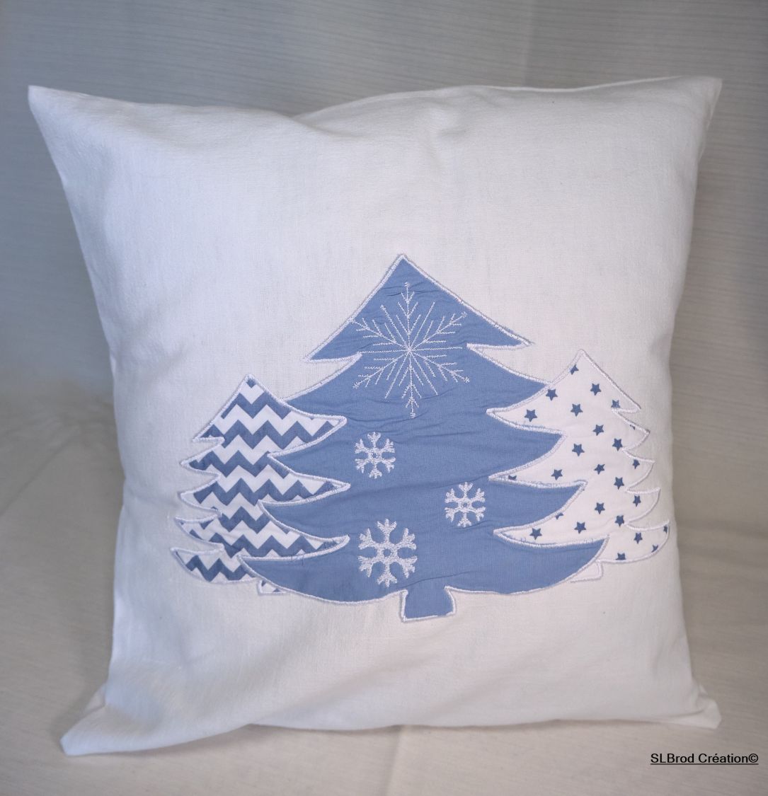 Cushion cover Blue Fir trees in appliqué