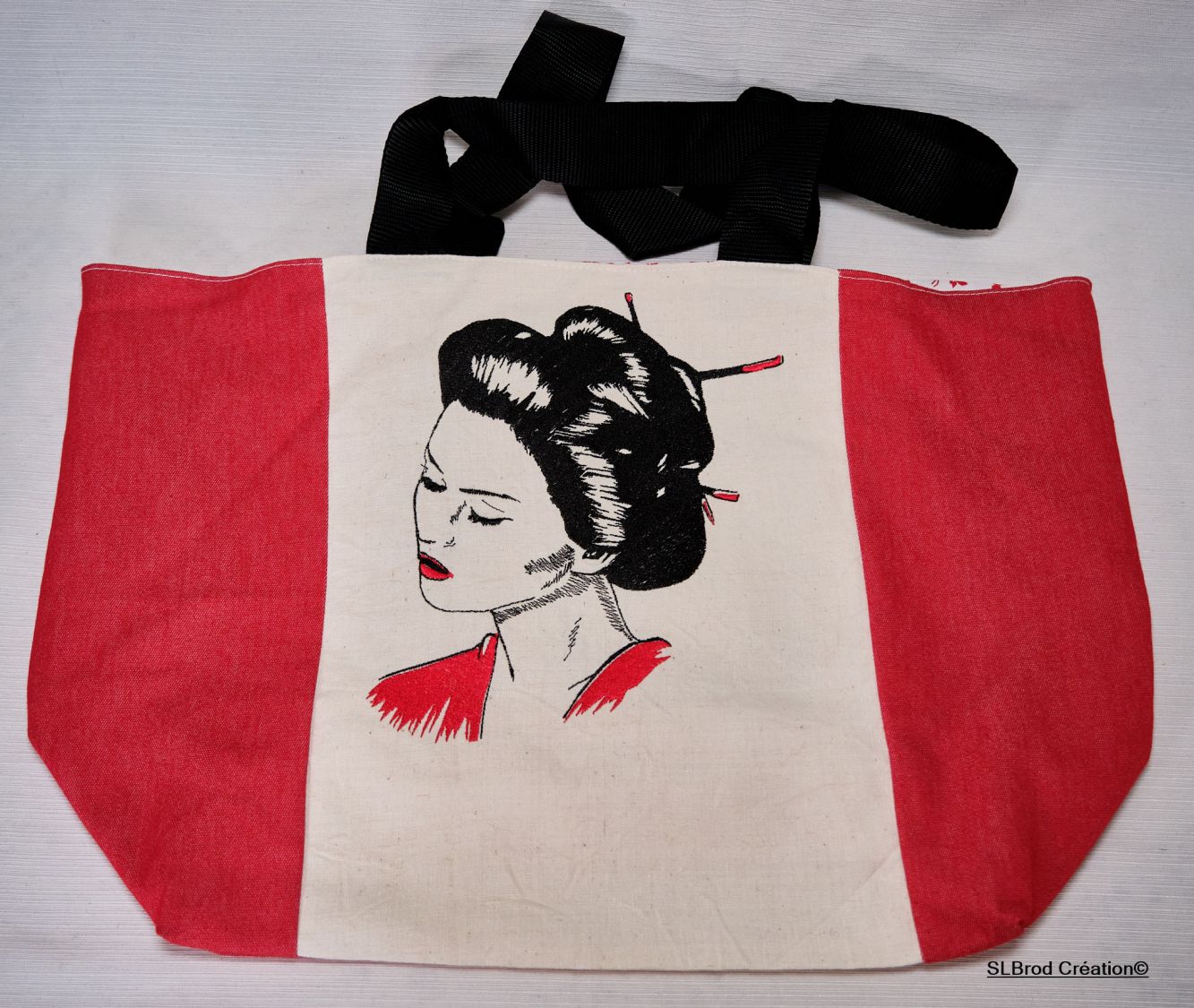 Japanese woman tote bag