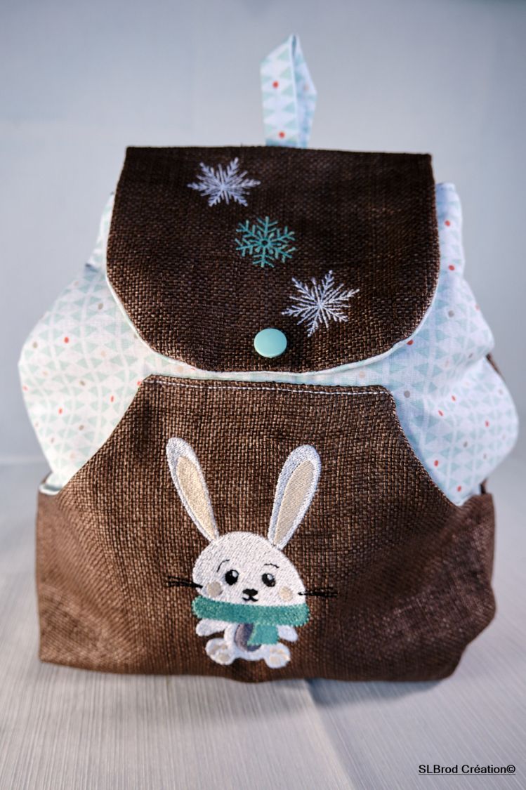 Backpack rabbit green scarf customizable