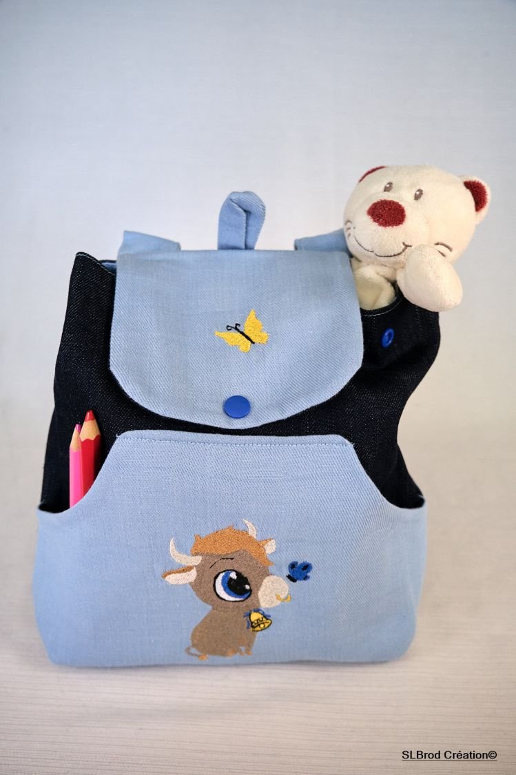 Backpack embroidered bull sky blue customizable