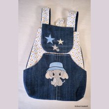 Embroidered children's backpack elephant with blue hat customizable